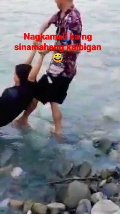 Sinamahan mo BF ng kaibigan mo para magkantotan sa banyo.